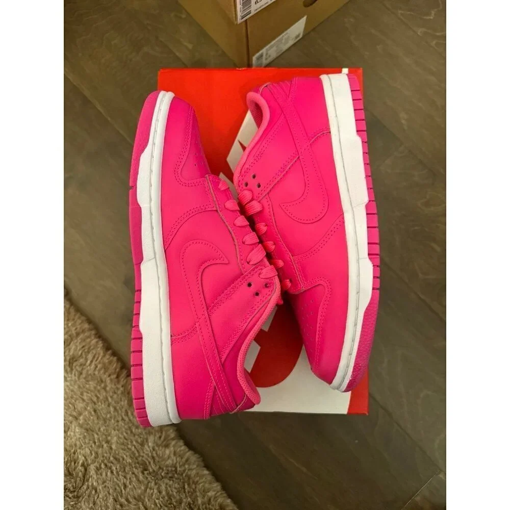 Nike dunk low hyper pink / white